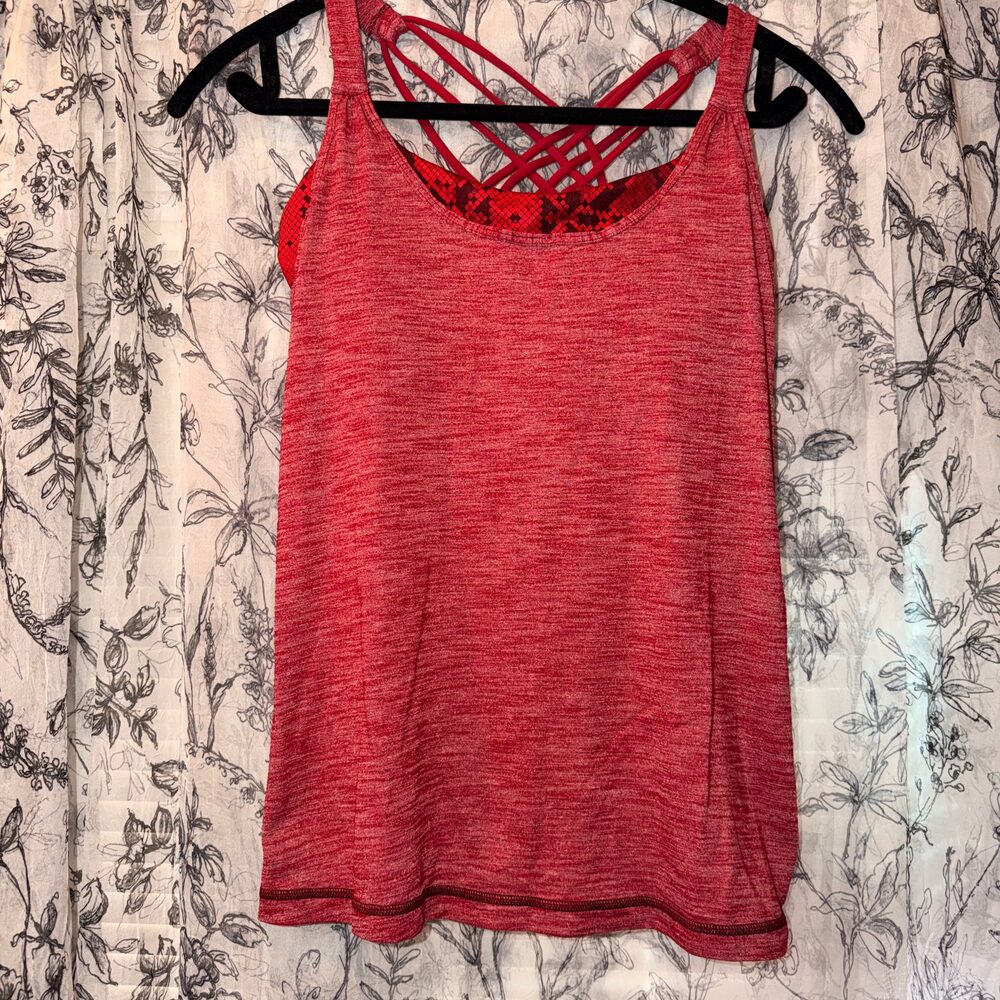 ❤️🖤 Lululemon Strappy Tank Sports Bra 🖤❤️